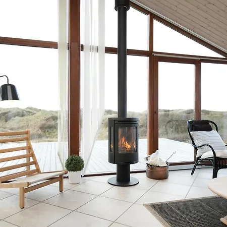 3 Bedroom Lovely In Lokken *